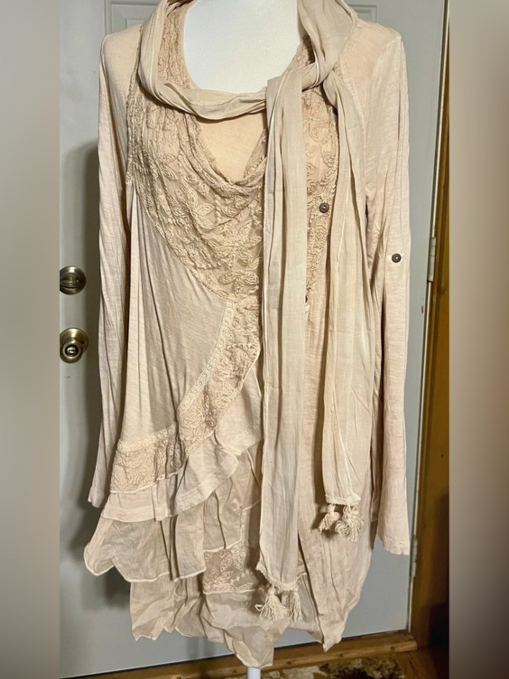 Boutique, Jessica Taylor tunic size XL 2 layers